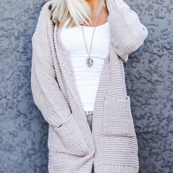 Thick Knit Cardigan - Picture 3 of 16